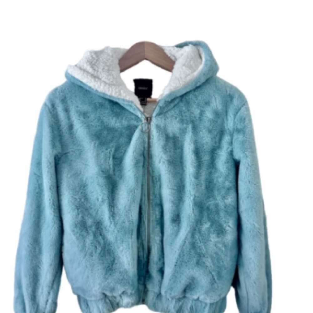 Forever 21 women’s mint green soft faux fur bomber puffer plush jacket small - Picture 1 of 11